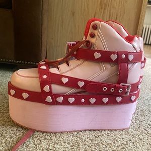 YRU Qozmo Heart Bondage Platform Sneakers